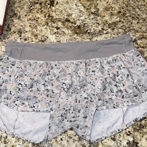 Lululemon Speed Up Shorts 2.5”